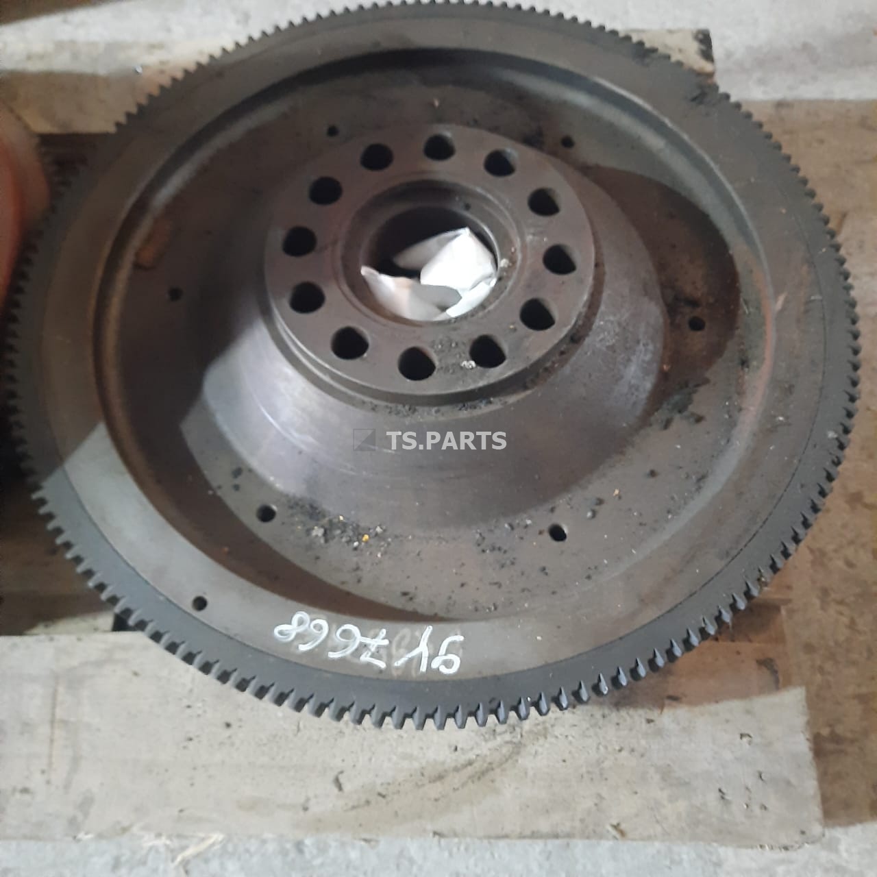 Маховик 9Y7668-U