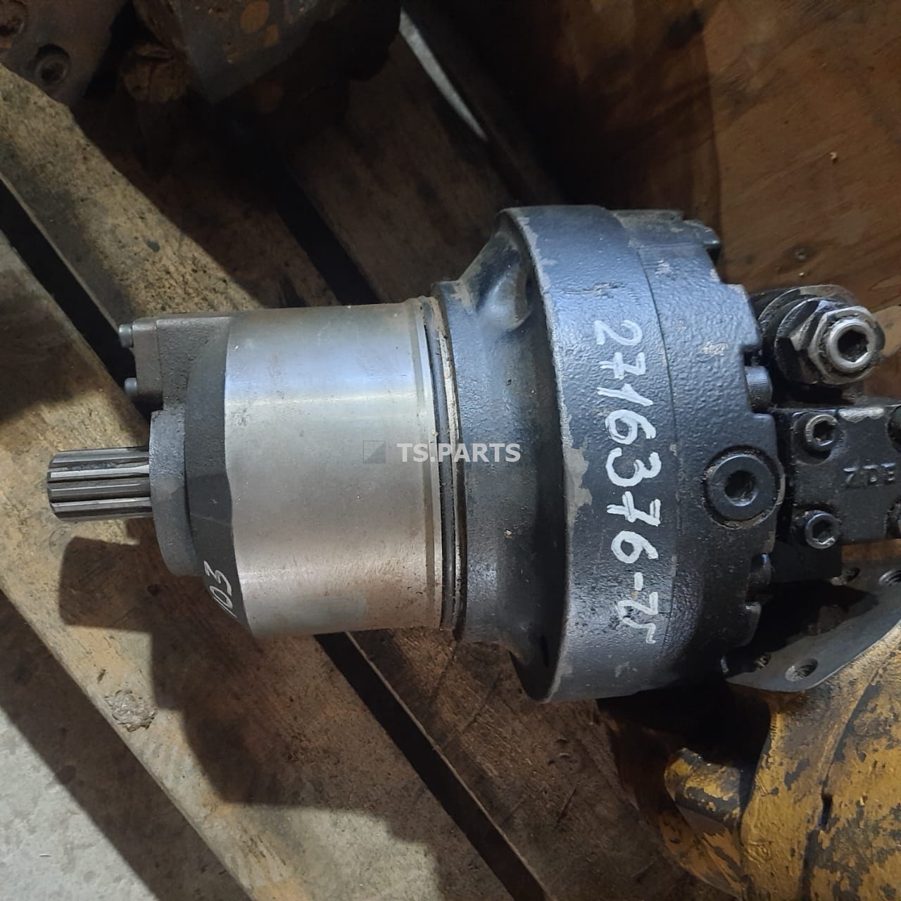 Гидромотор хода 2716376-U