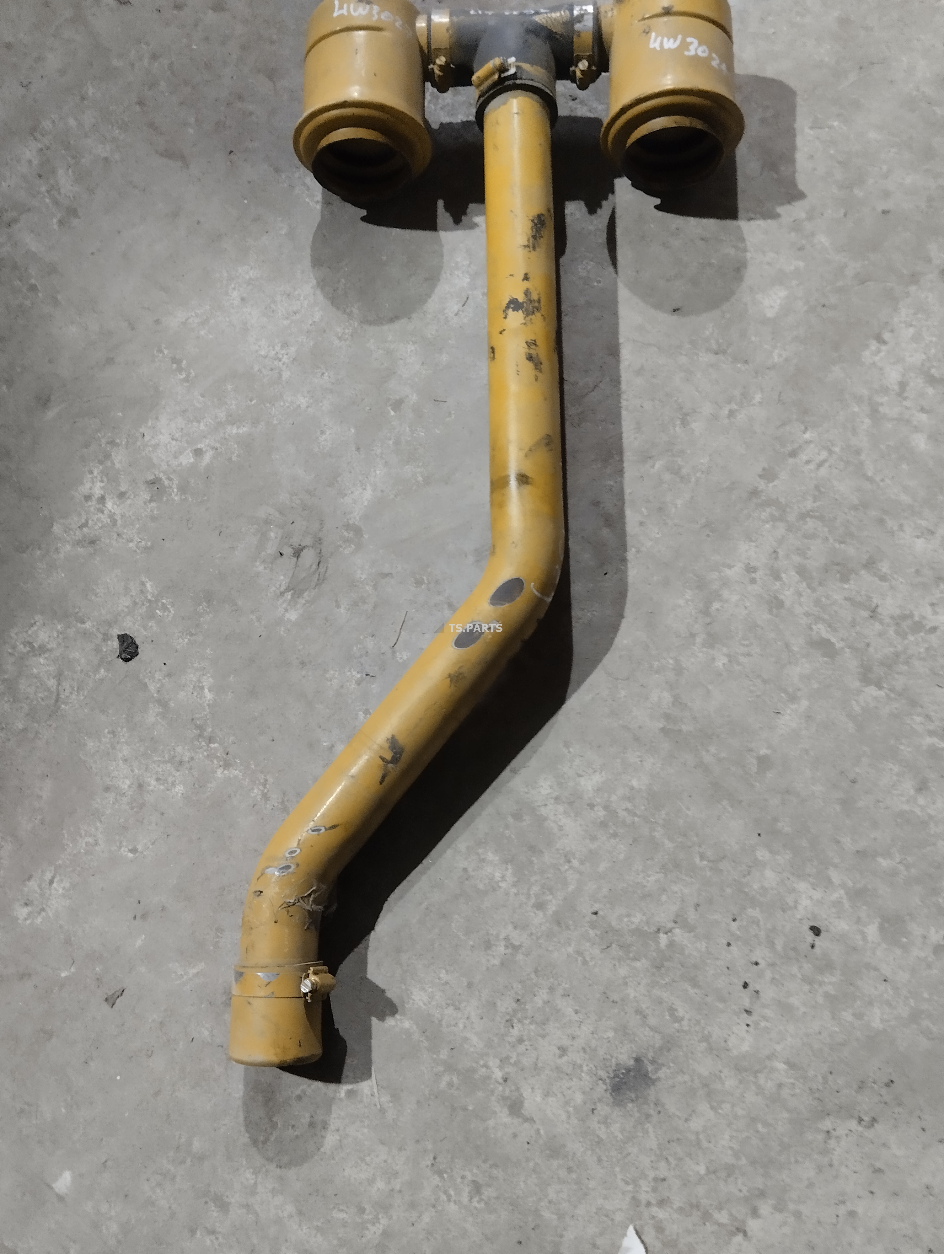 Труба 1054329-U