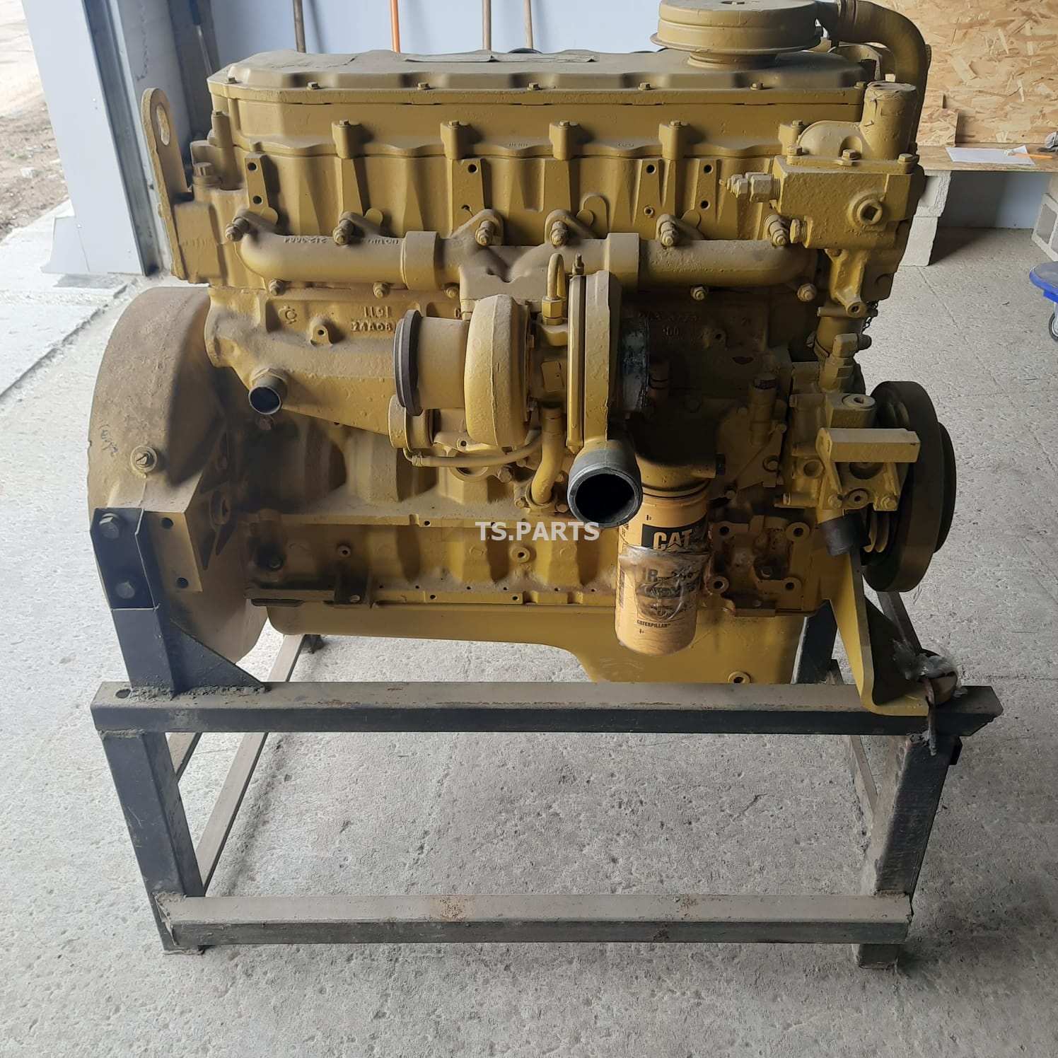 Двигатель в сборе 3126B 2358169-RB